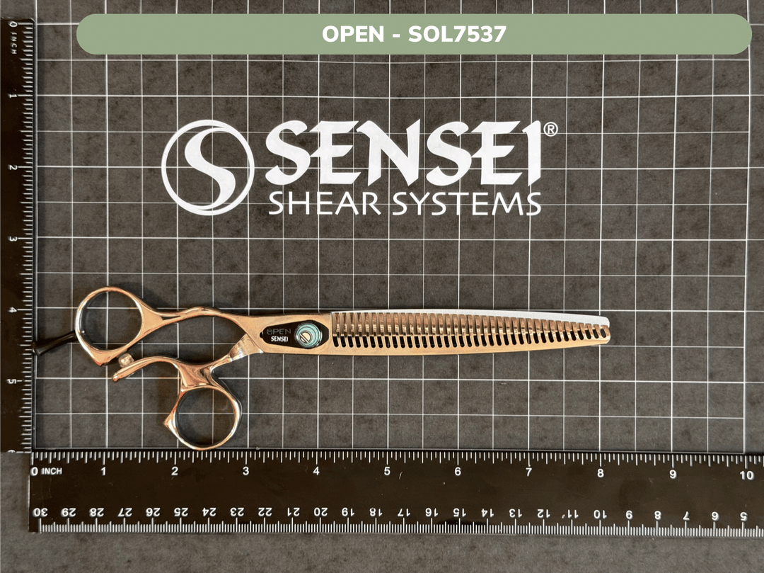 OPEN 37 TOOTH NO-LINE SEAMLESS BLENDER™ - LEFTY GROOMING